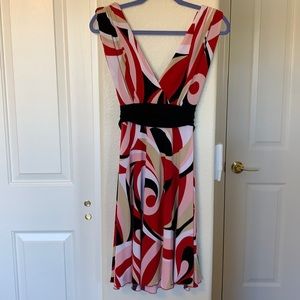 Red, Pink, Tan & White Swirl Pattern Dress Women’s Size M